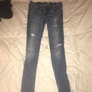 Hollister Ripped Jeggings